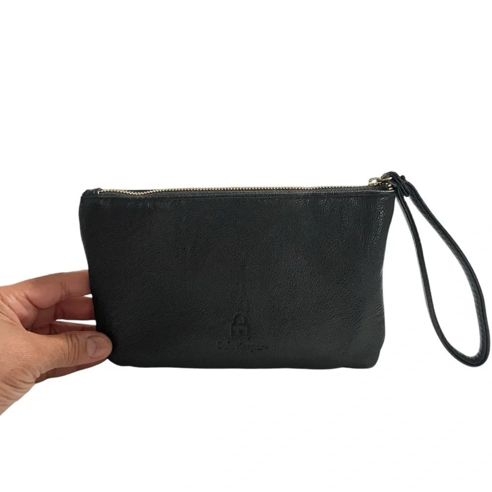 Safe Keeper Hand Wallet Wristlet